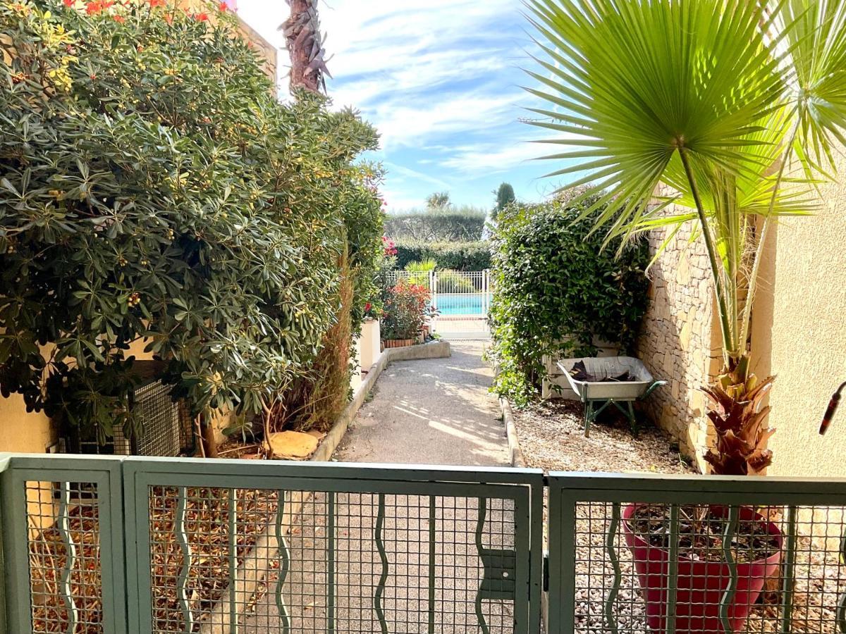 Appartement Sanary Vue Mer Au Calme 外观 照片